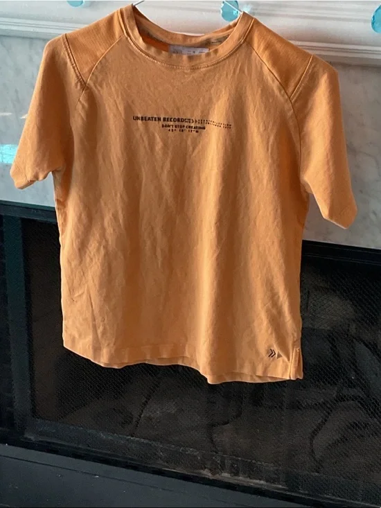 Zara Yellow Graphic Short Sleeve Tee - Picture 4 of 6